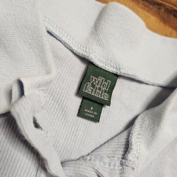 NWOT Wild Fable Dusty Blue Tennis Polo Shirt Size Small - Picture 3 of 7